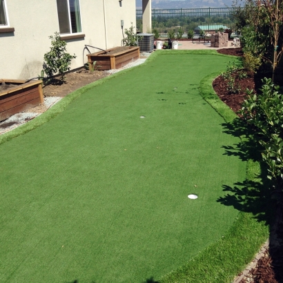 Synthetic Grass & Putting Greens in Big Bear City, California